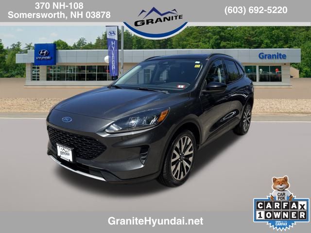Vehicle image 2 of 24