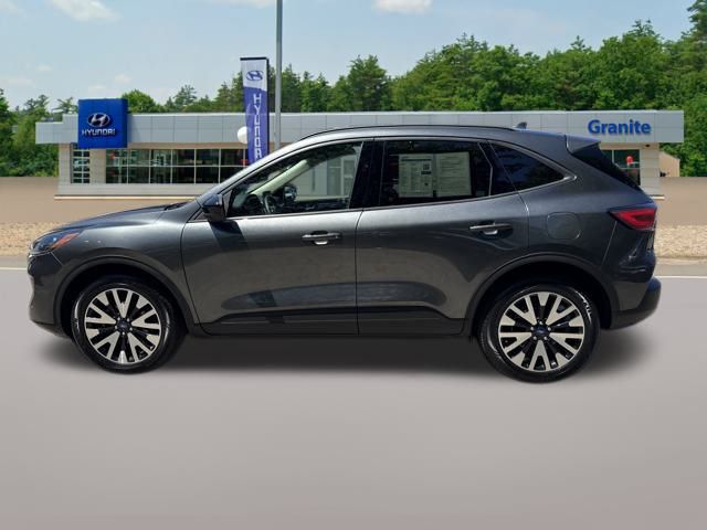Vehicle image 9 of 24