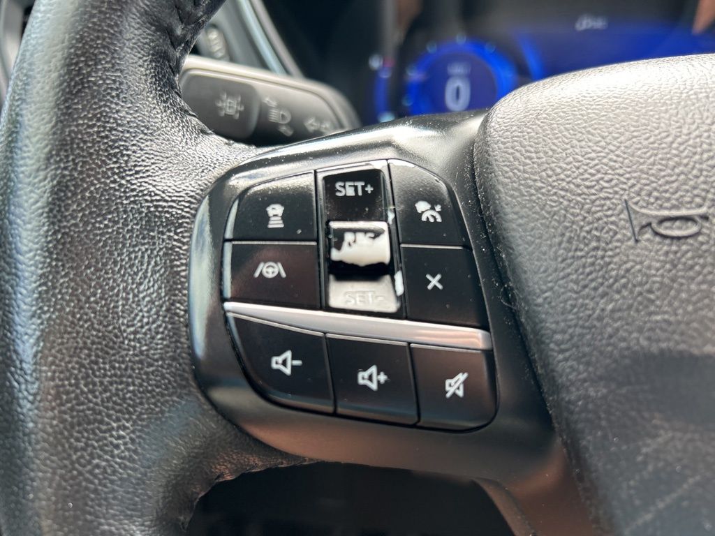 Vehicle image 21 of 53