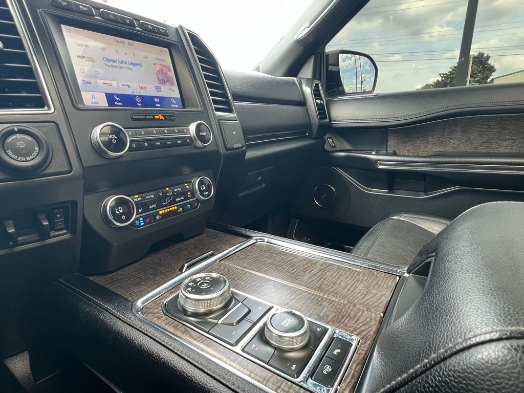 2020 Ford Expedition Limited Image 38 of 67