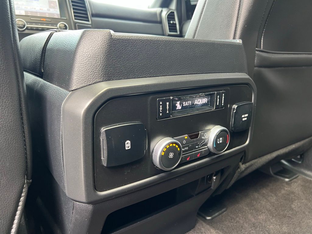 2020 Ford Expedition Limited Image 54 of 67