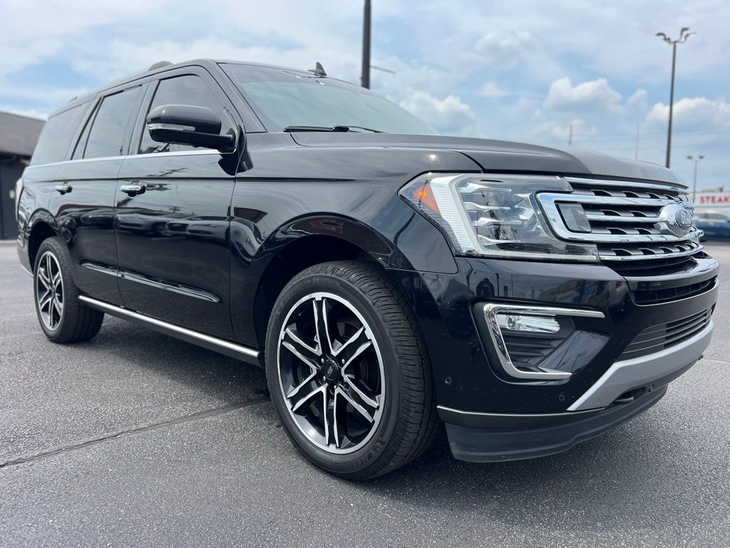 2020 Ford Expedition Limited Image 5 of 67