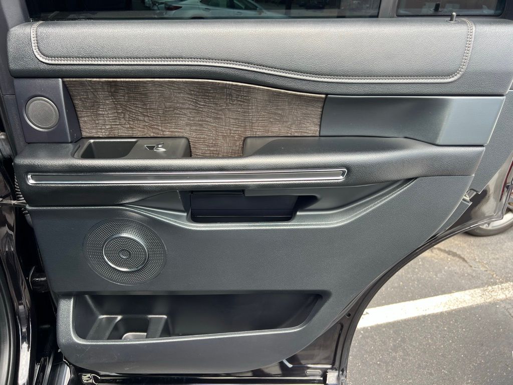 2020 Ford Expedition Limited Image 57 of 67