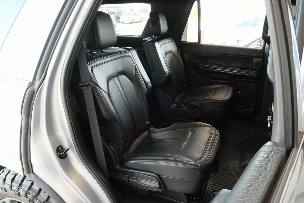 2020 Ford Expedition Limited Image 10 of 42