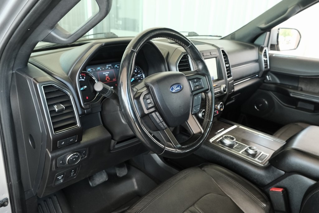 2020 Ford Expedition Limited Image 17 of 42