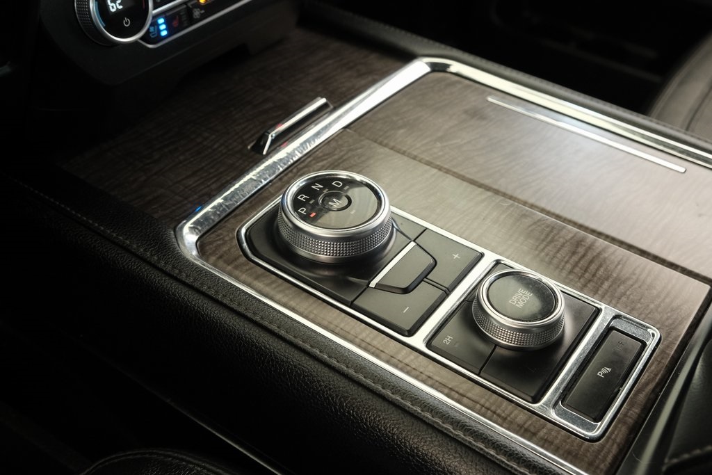 2020 Ford Expedition Limited Image 23 of 42