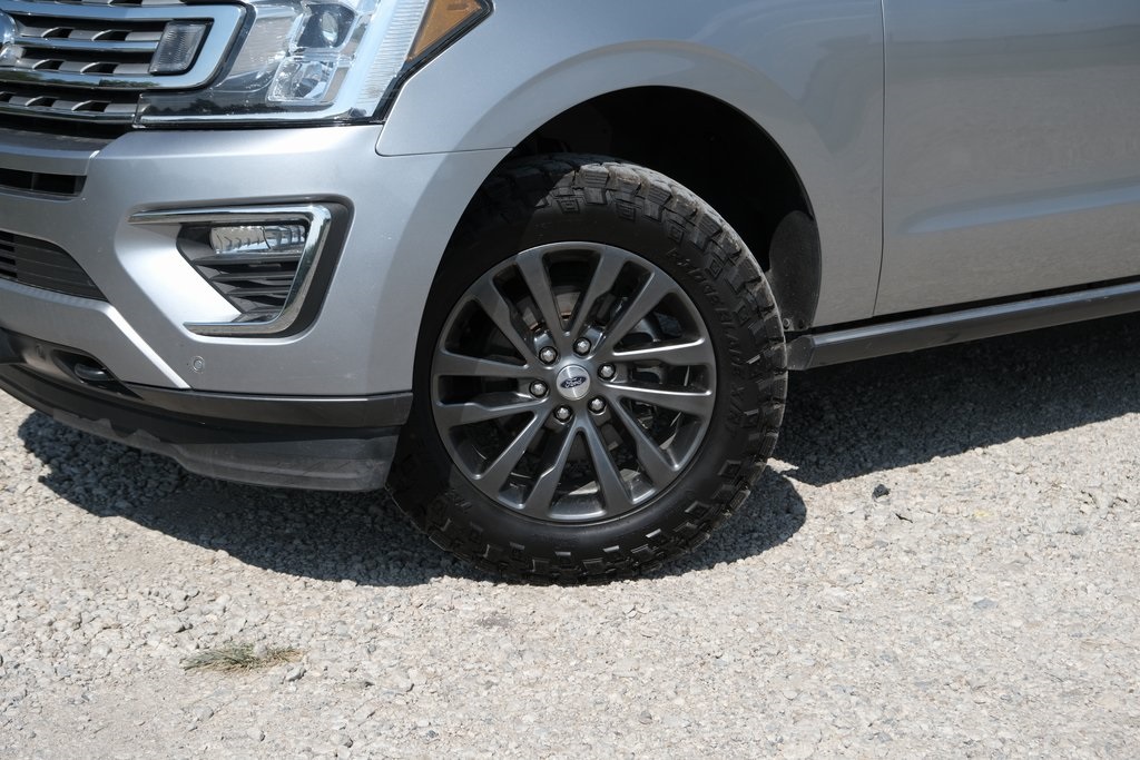 2020 Ford Expedition Limited Image 7 of 42