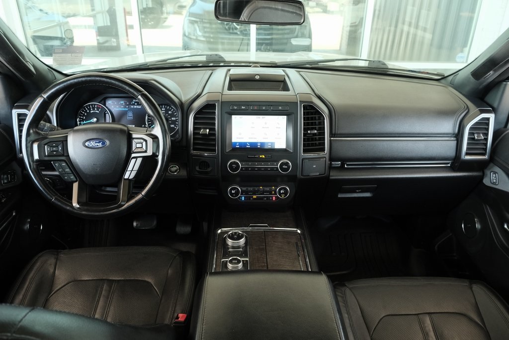 2020 Ford Expedition Limited Image 16 of 42