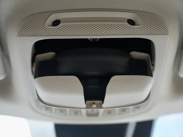 2020 Ford Expedition Limited Image 38 of 43