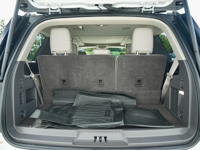 2020 Ford Expedition Limited Image 11 of 43