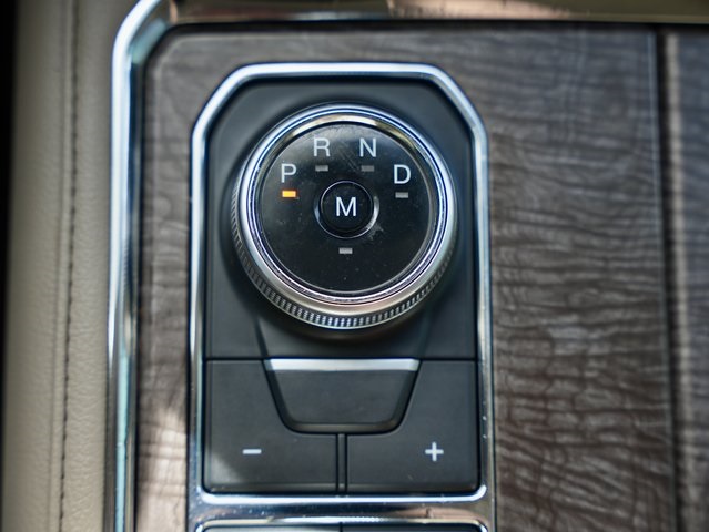 2020 Ford Expedition Limited Image 35 of 43