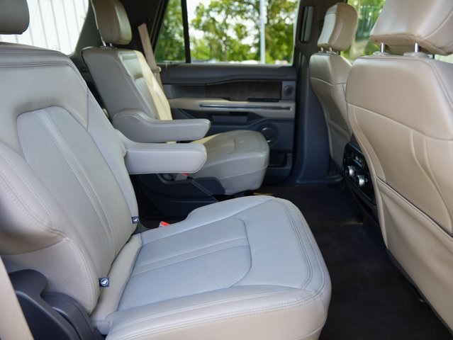2020 Ford Expedition Limited Image 13 of 43
