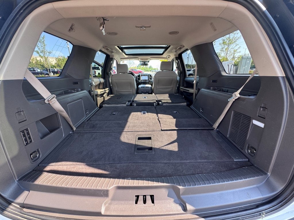 2020 Ford Expedition Limited Image 12 of 35