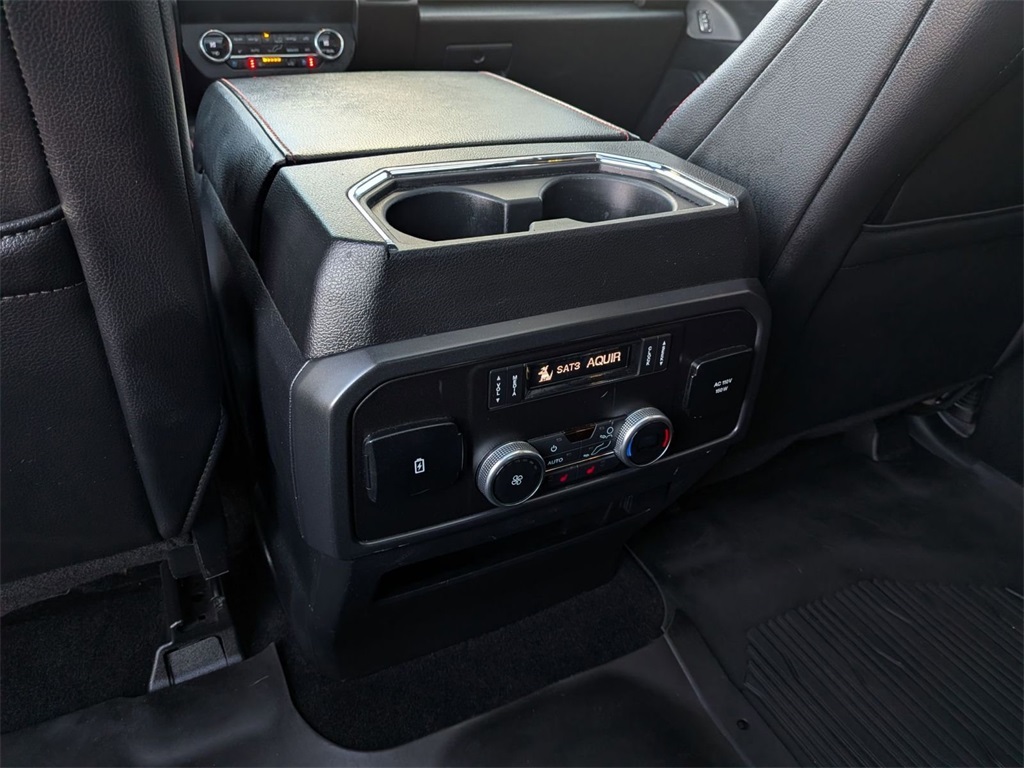 2020 Ford Expedition Limited Image 28 of 35