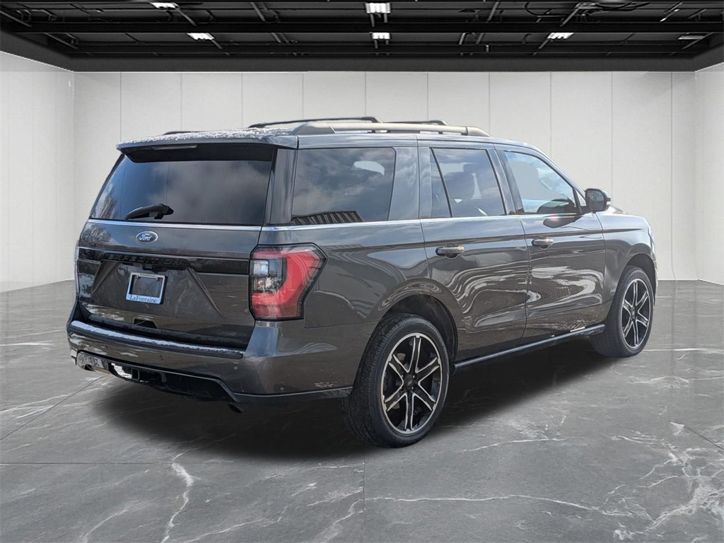 2020 Ford Expedition Limited Image 5 of 35