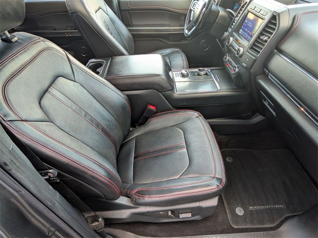 2020 Ford Expedition Limited Image 13 of 35