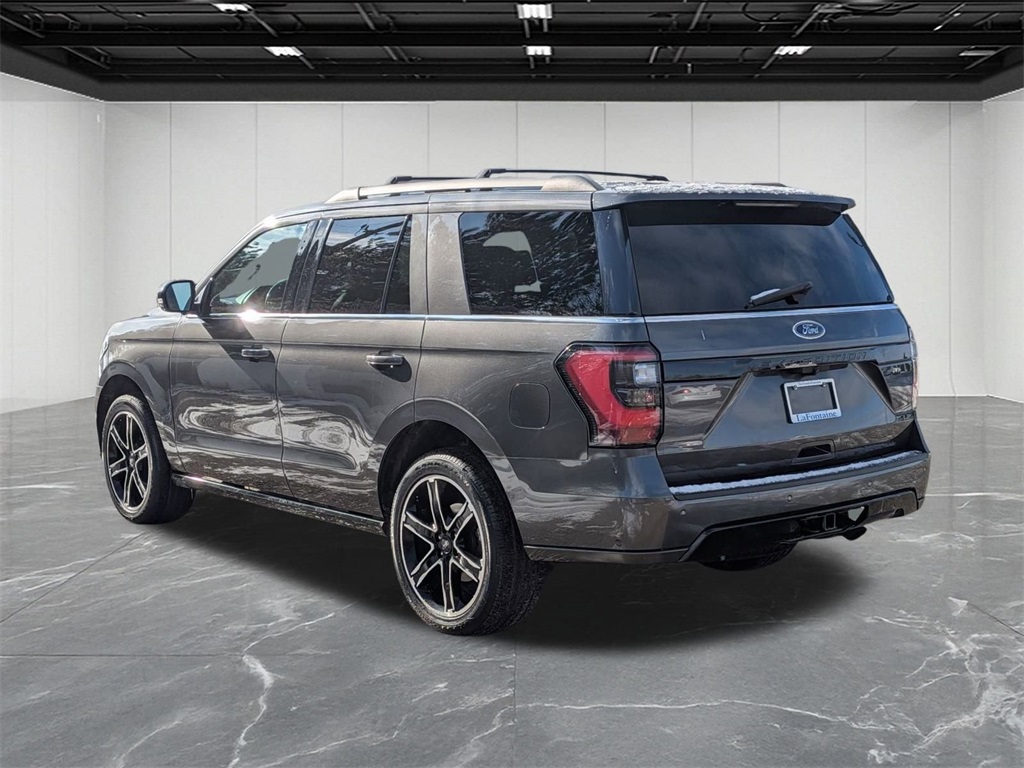 2020 Ford Expedition Limited Image 7 of 35