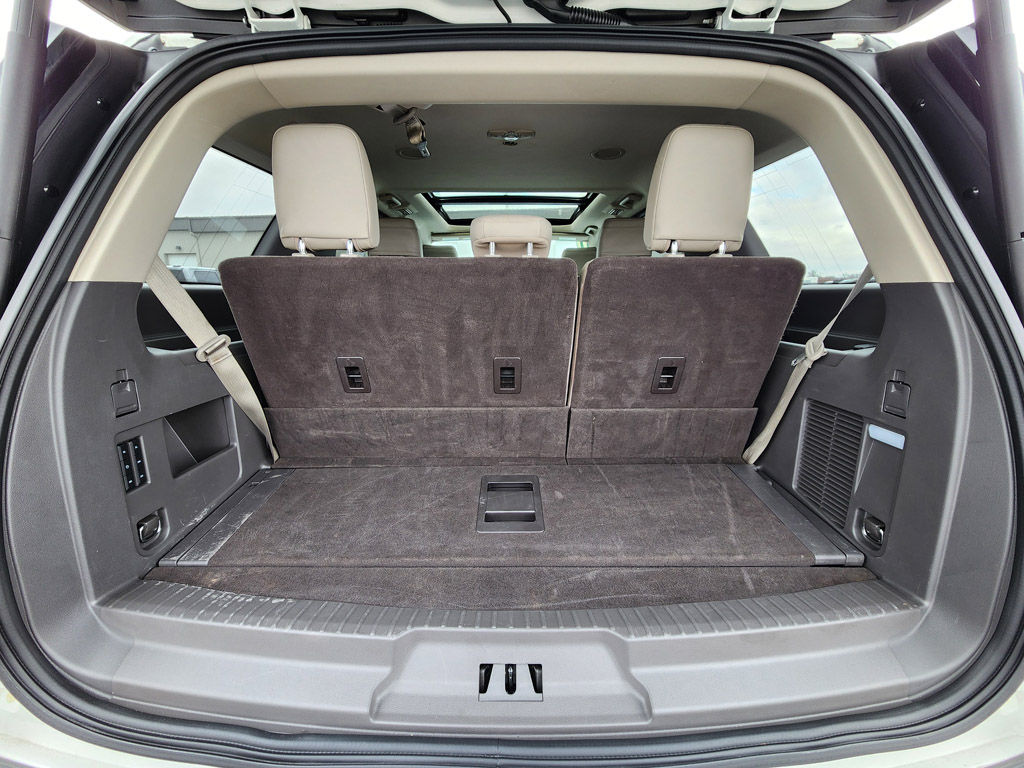 2020 Ford Expedition Limited Image 10 of 40