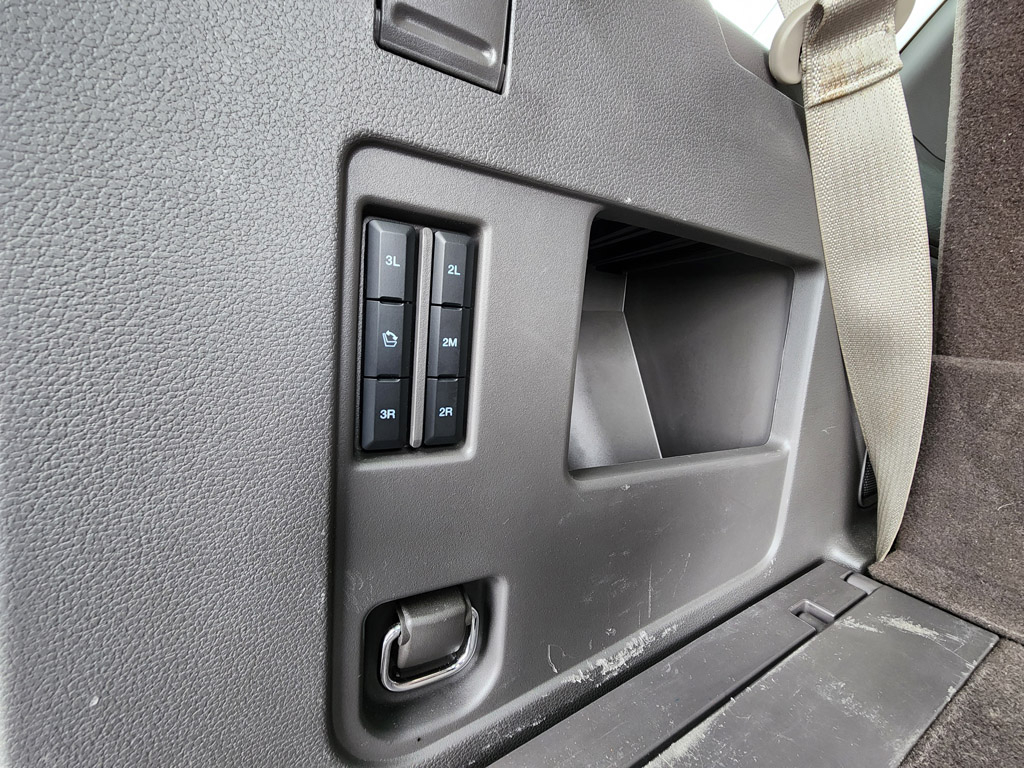 2020 Ford Expedition Limited Image 32 of 40