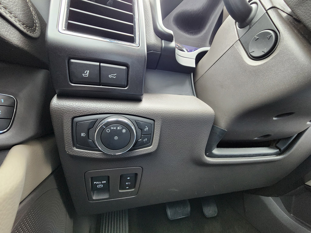 2020 Ford Expedition Limited Image 39 of 40