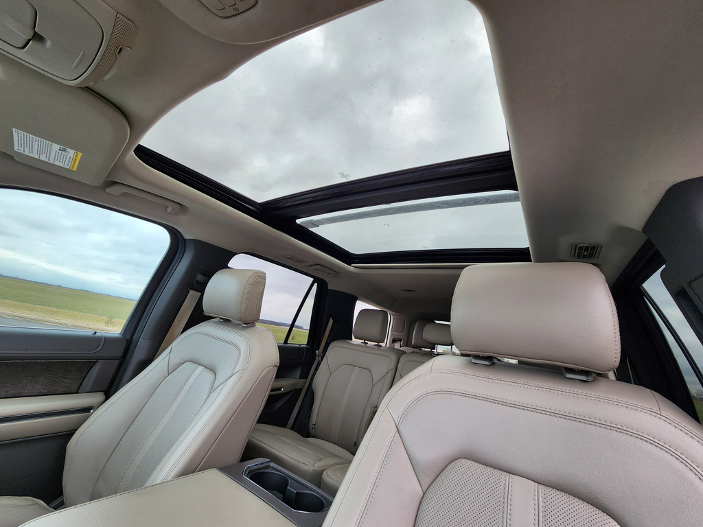 2020 Ford Expedition Limited Image 19 of 40