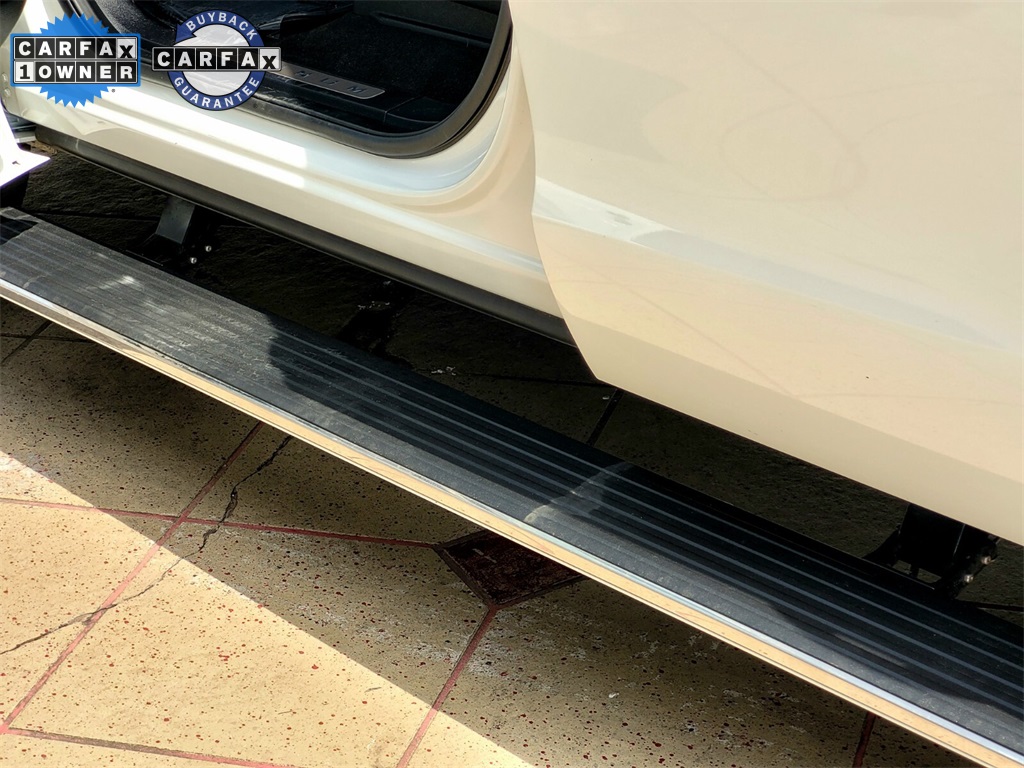 Vehicle image 42 of 48