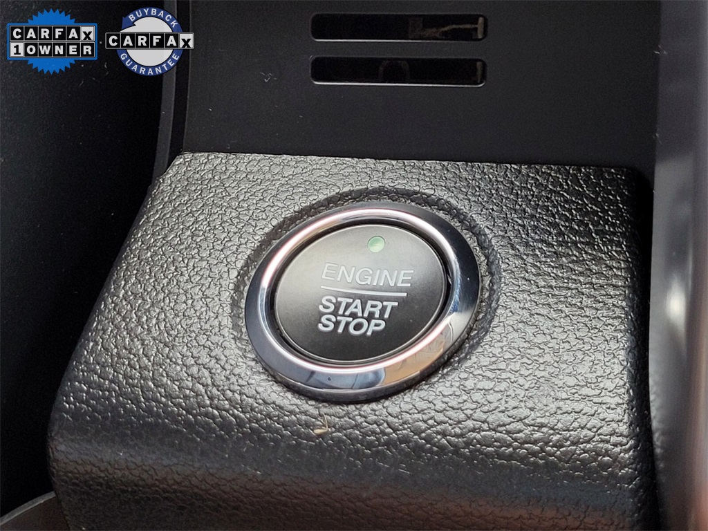 Vehicle image 43 of 48