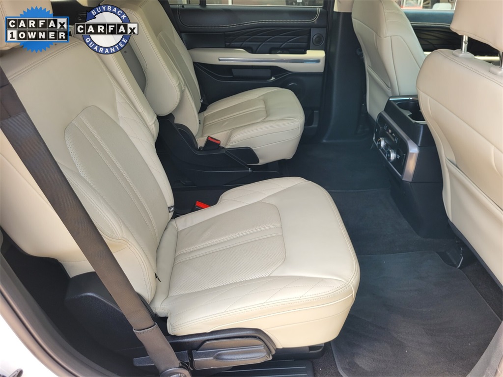 Vehicle image 10 of 48