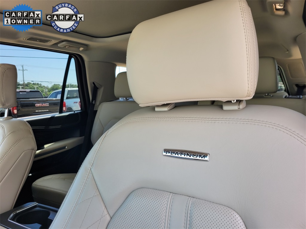 Vehicle image 16 of 48