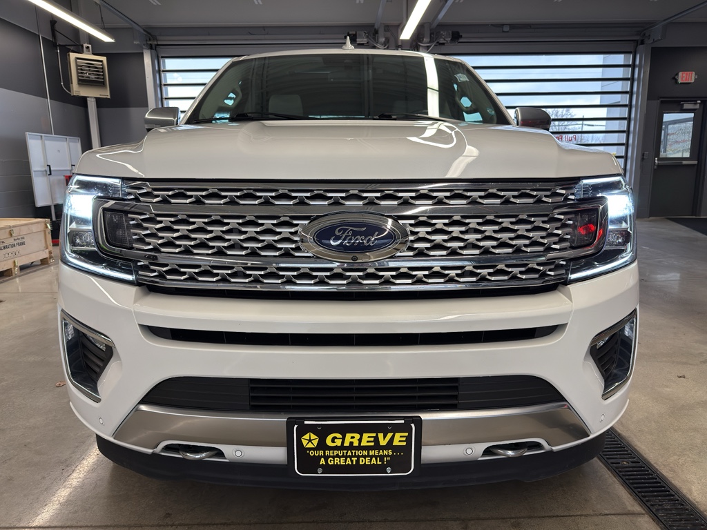 2020 Ford Expedition Platinum Image 2 of 39