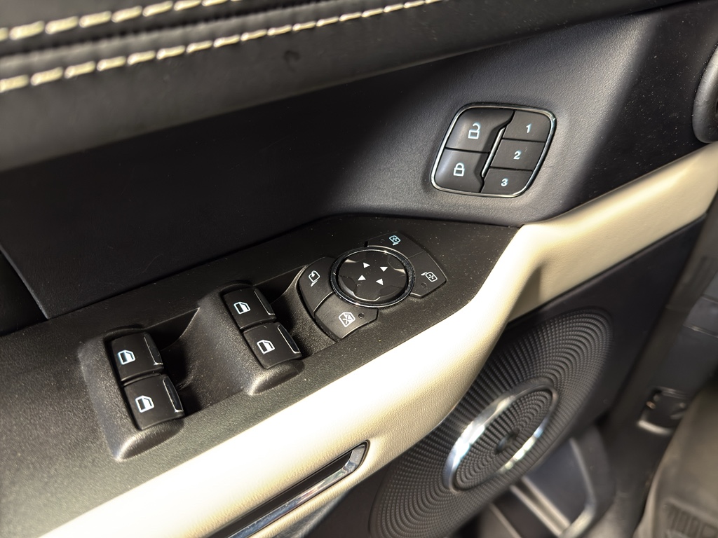 2020 Ford Expedition Platinum Image 37 of 39