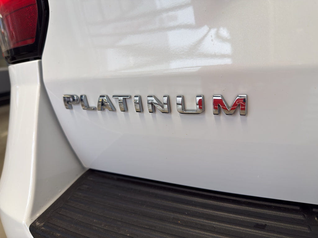 2020 Ford Expedition Platinum Image 32 of 39
