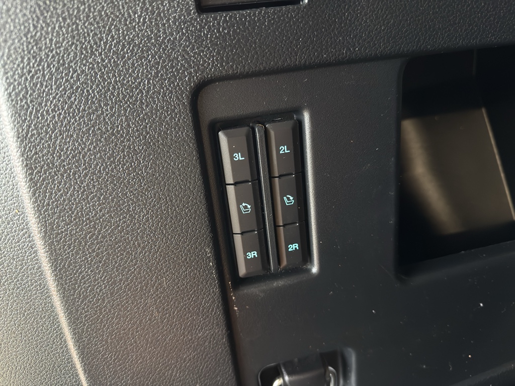 2020 Ford Expedition Platinum Image 27 of 39