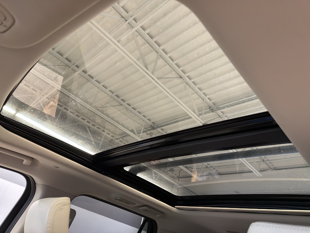 2020 Ford Expedition Platinum Image 28 of 39