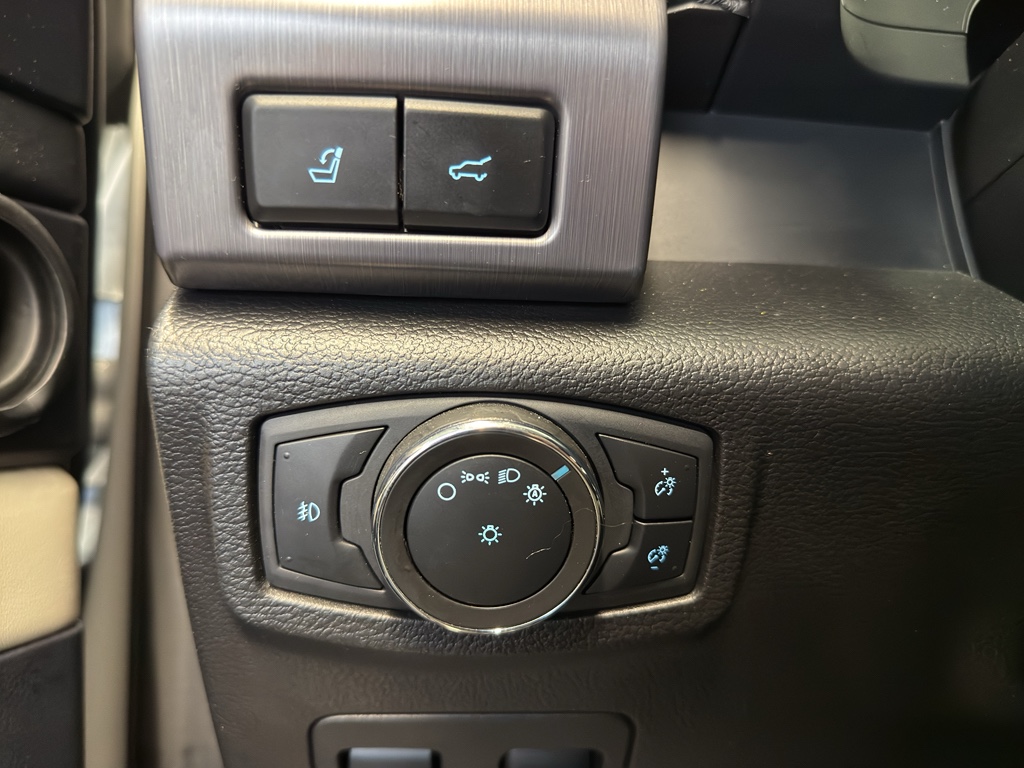 2020 Ford Expedition Platinum Image 39 of 39