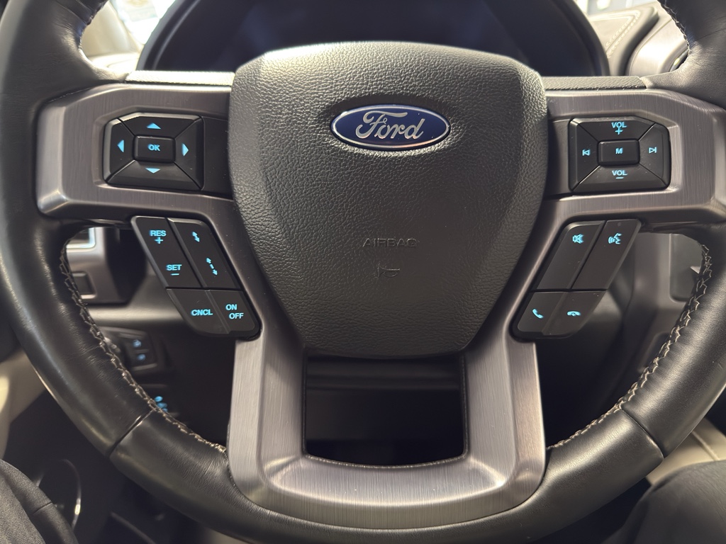 2020 Ford Expedition Platinum Image 16 of 39