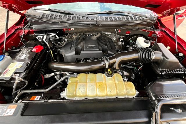 2020 Ford Expedition Platinum Image 7 of 33