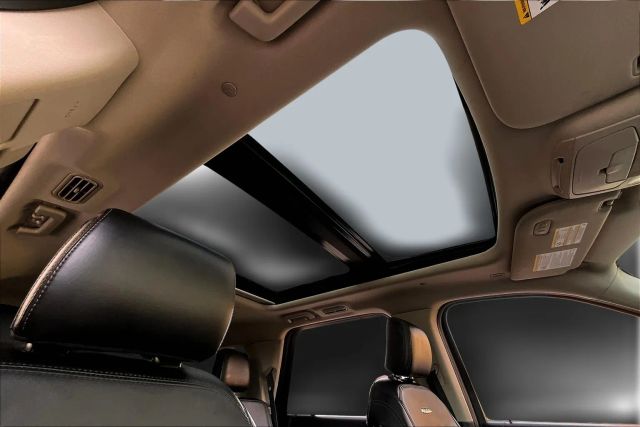 2020 Ford Expedition Platinum Image 17 of 33