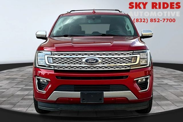 2020 Ford Expedition Platinum Image 2 of 33