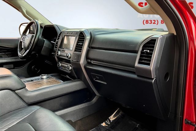 2020 Ford Expedition Platinum Image 16 of 33