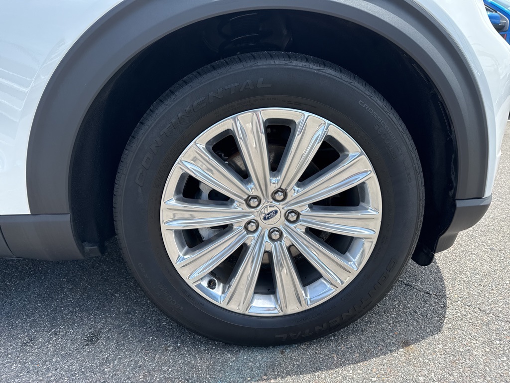 Vehicle image 5 of 30