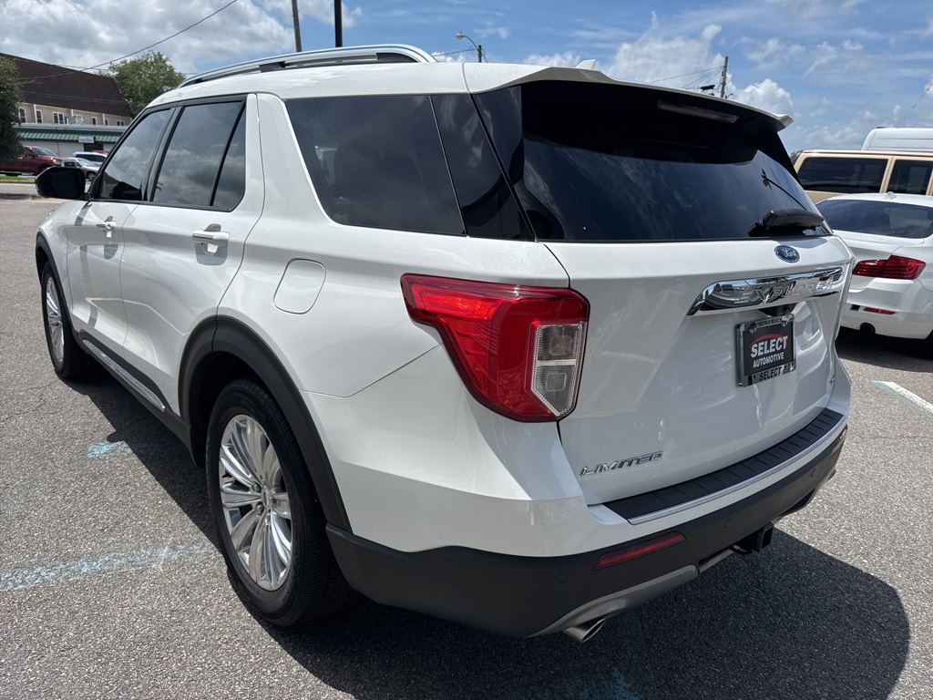 Vehicle image 3 of 30