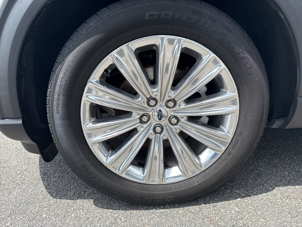 Vehicle image 6 of 30