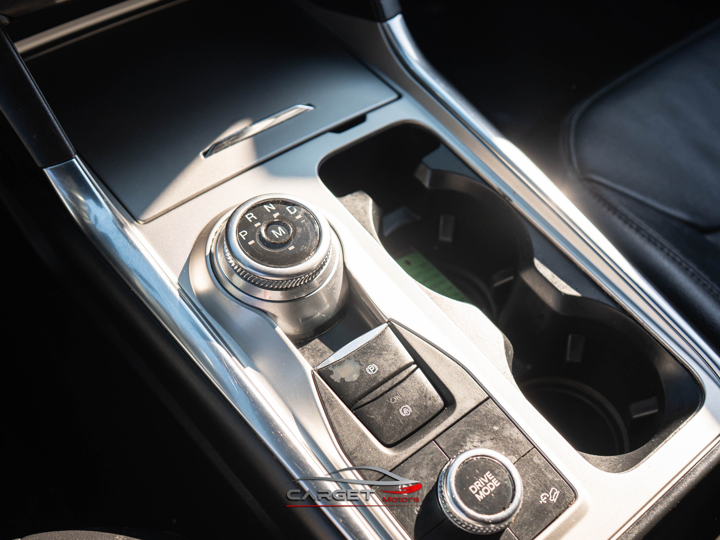 Vehicle image 36 of 53