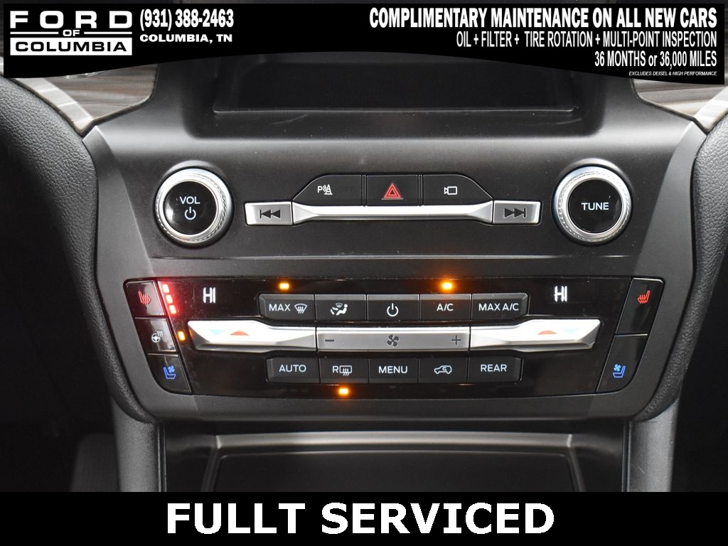 Vehicle image 40 of 43