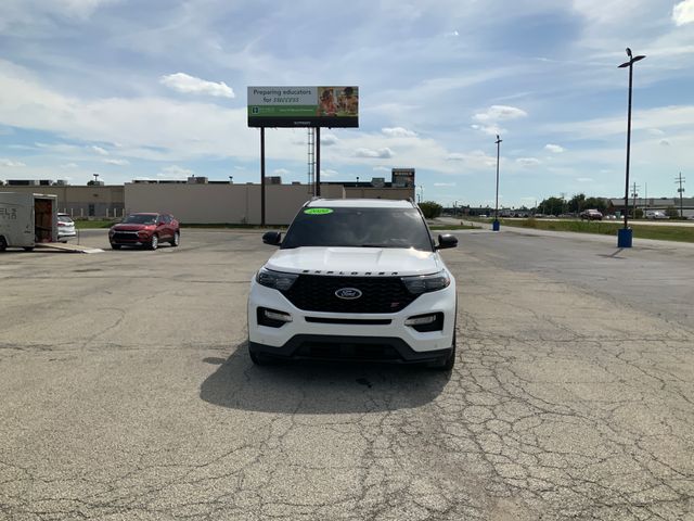 2020 Ford Explorer ST Image 2 of 25