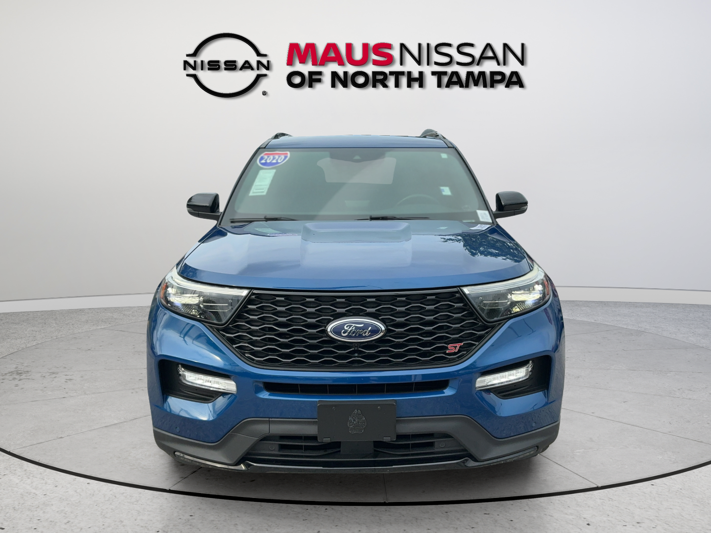 2020 Ford Explorer ST Image 3 of 53