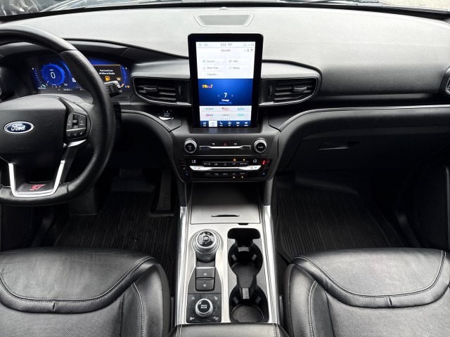 Vehicle image 19 of 46
