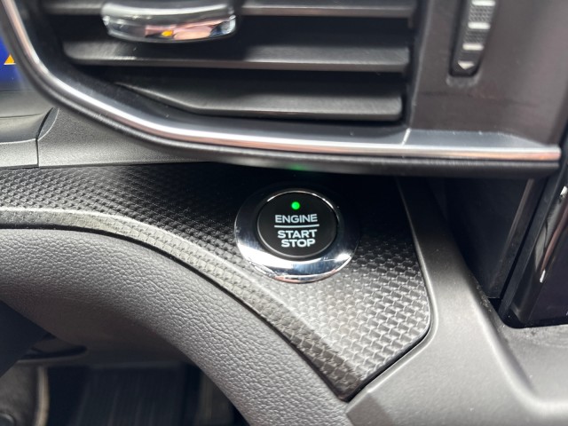 Vehicle image 36 of 46