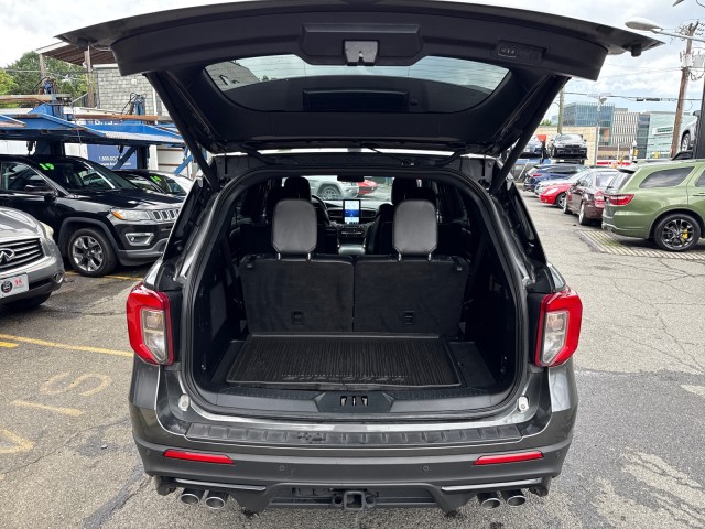 Vehicle image 12 of 46